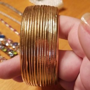 14K gold bangle bracelet